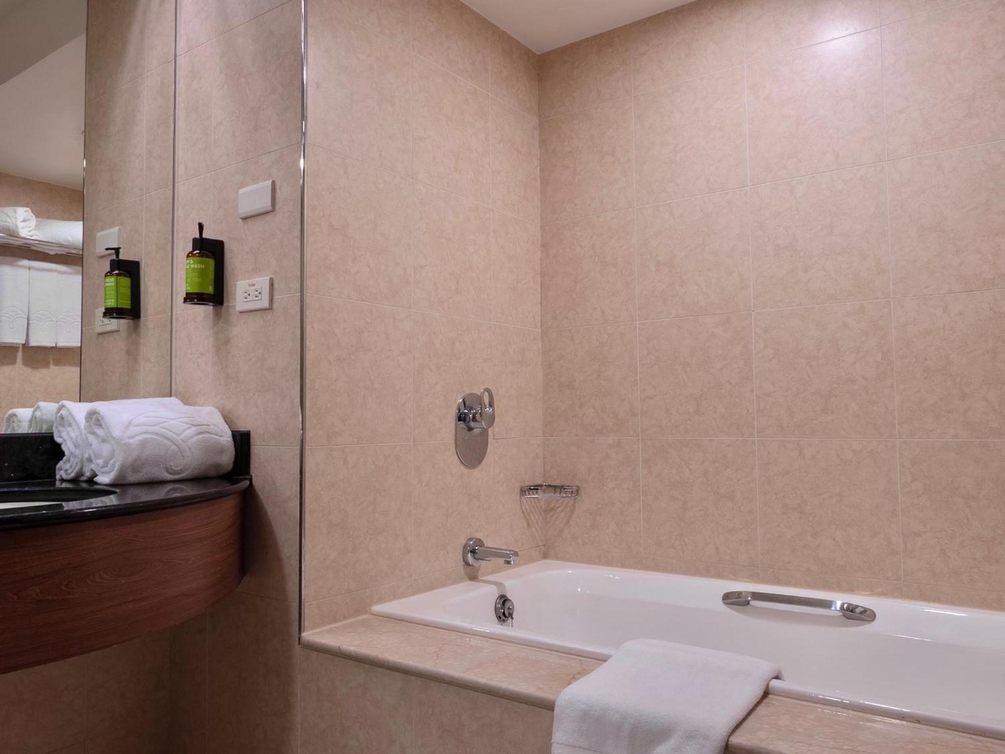 Fullon Poshtel Jhongli Hotel Zhongli Luaran gambar